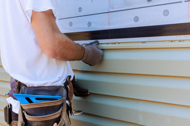 Trusted Storm Damage Siding Repair service in Wesley Chapel, FL - Creative Siding
